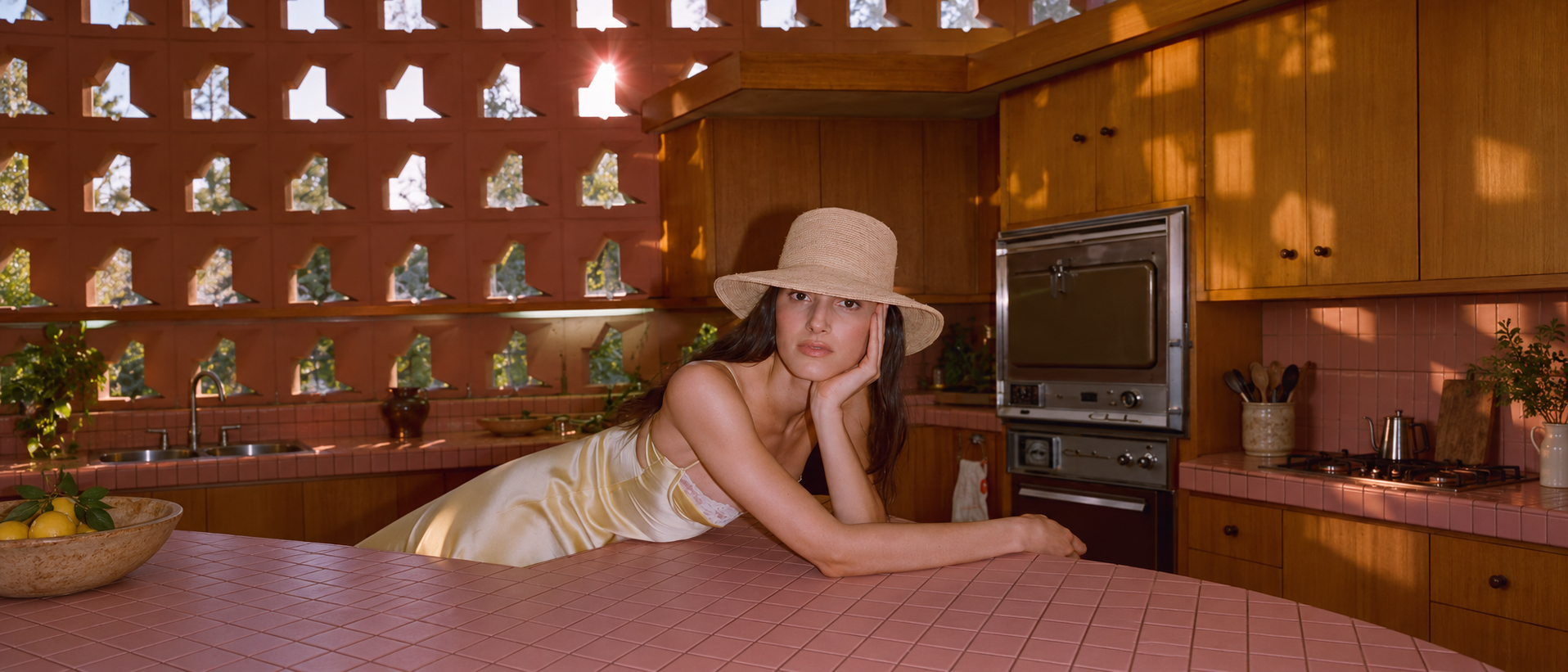 Women's hats and everyday style