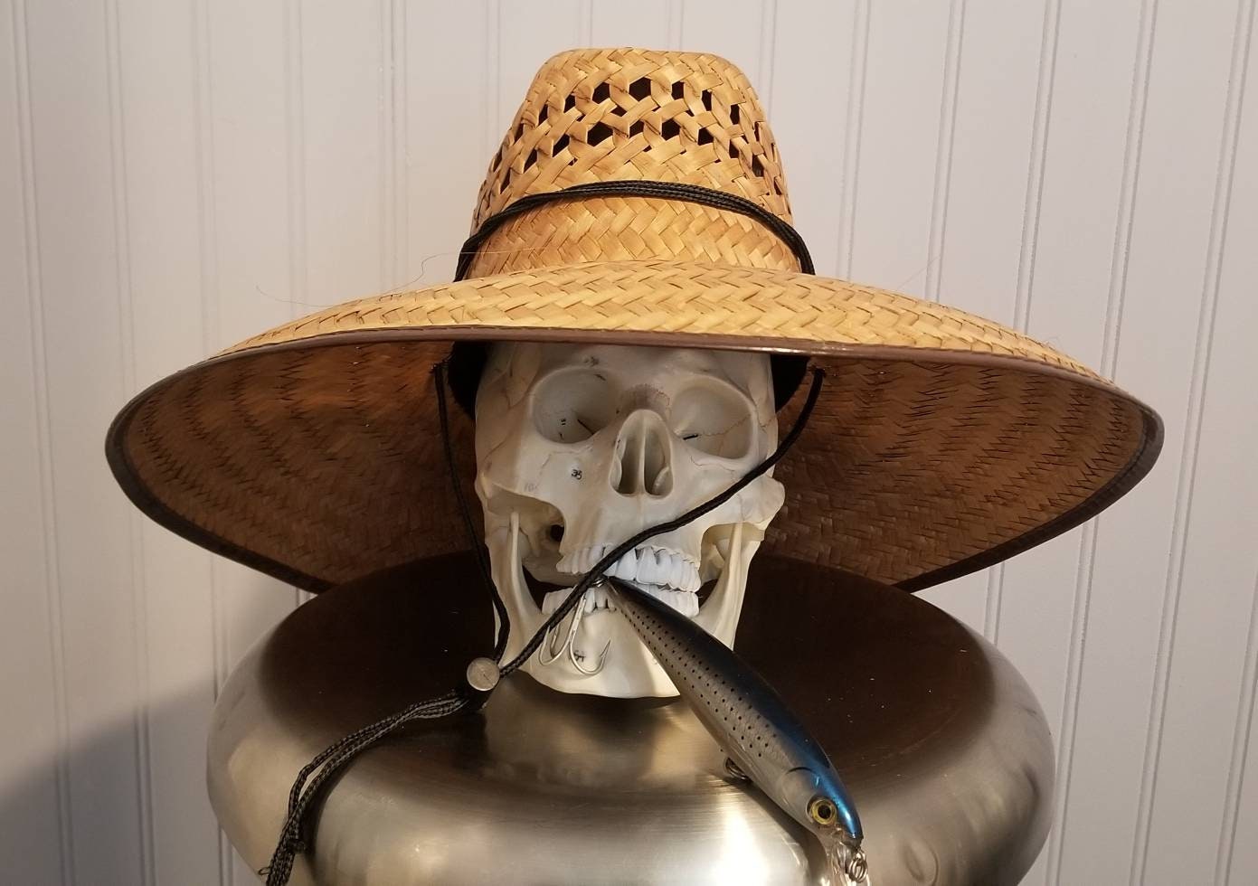 Fishermen/Gardening Brn. Straw VENTILATED!! hat with Adjustable strap, great for any activity under the sun, A must have!! brim size 5.3/4" - Image 3