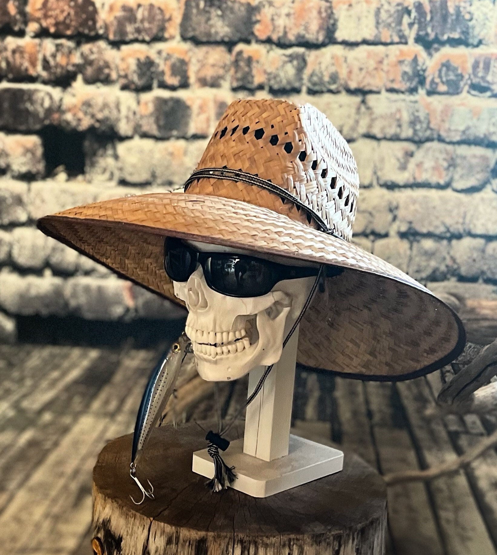 Fishermen/Gardening Brn. Straw VENTILATED!! hat with Adjustable strap, great for any activity under the sun, A must have!! brim size 5.3/4" - Image 5