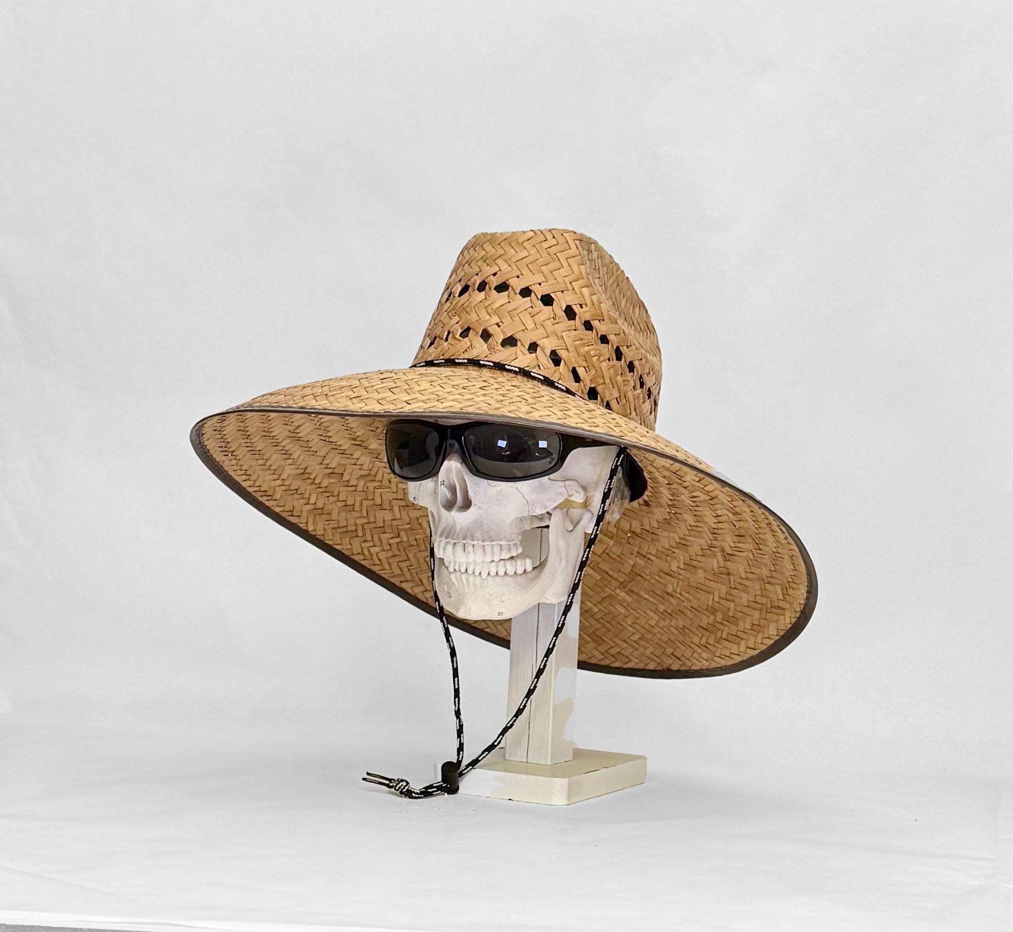 Fishermen/Gardening Brn. Straw VENTILATED!! hat with Adjustable strap, great for any activity under the sun, A must have!! brim size 5.3/4" - Image 2